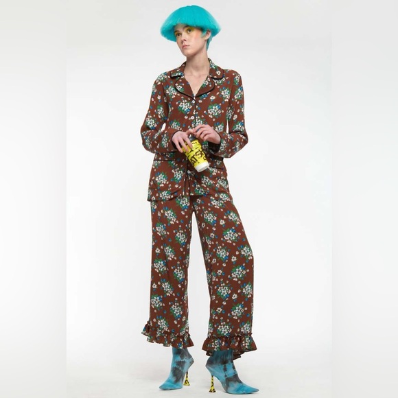 ✨NWT✨ Batsheva Floral Print Pajama Style Top in Brown Lily - Picture 6 of 7